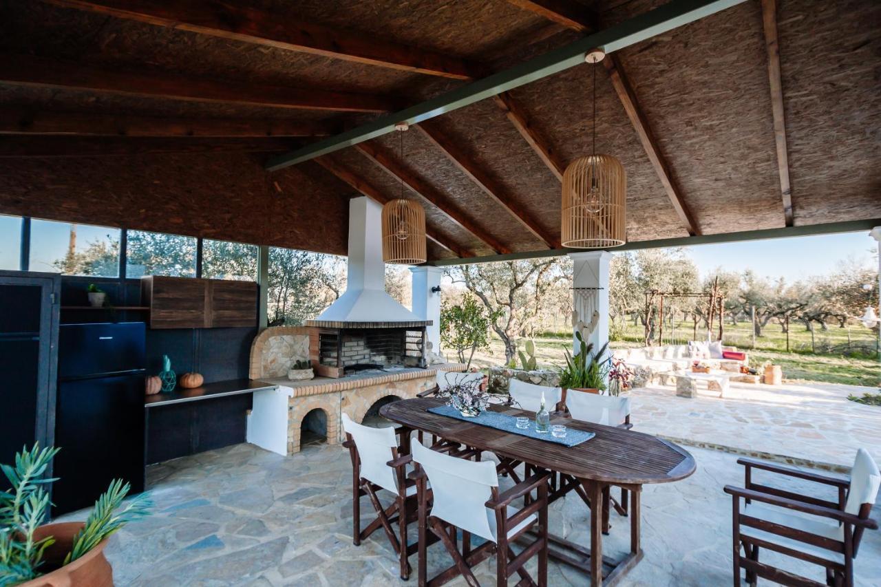 Villa Ellania Ambelokipoi  Extérieur photo