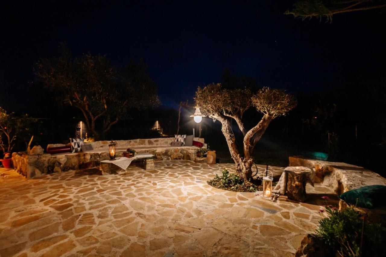 Villa Ellania Ambelokipoi  Extérieur photo