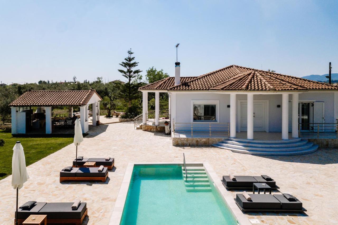 Villa Ellania Ambelokipoi  Extérieur photo