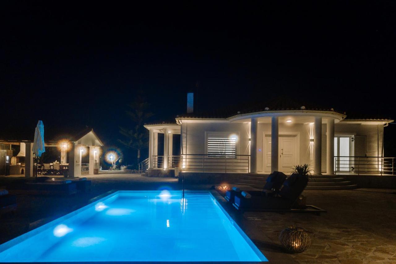Villa Ellania Ambelokipoi  Extérieur photo
