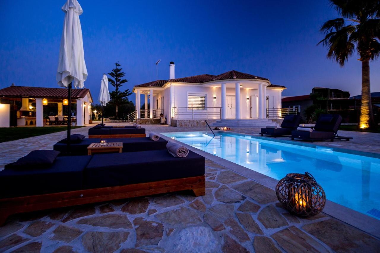 Villa Ellania Ambelokipoi  Extérieur photo